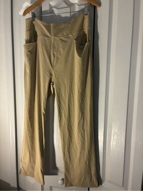 Tan Wide-Leg Stretch Pants with Pockets
